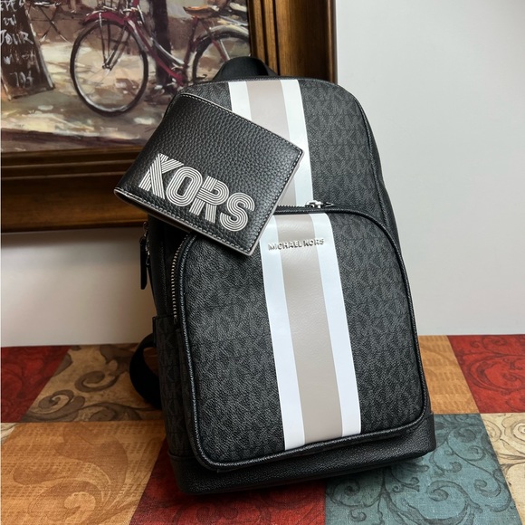 Michael Kors Cooper MK Signature Stripe Commuter Slingpack + Wallet Set - Picture 1 of 7